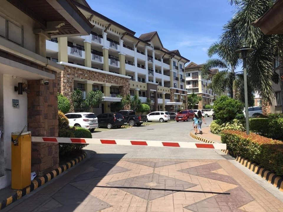 Alles One Oasis Condo Davao Near Sm Mall With Wifi Esterno foto