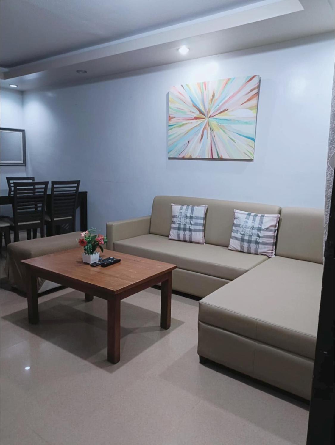 Alles One Oasis Condo Davao Near Sm Mall With Wifi Esterno foto